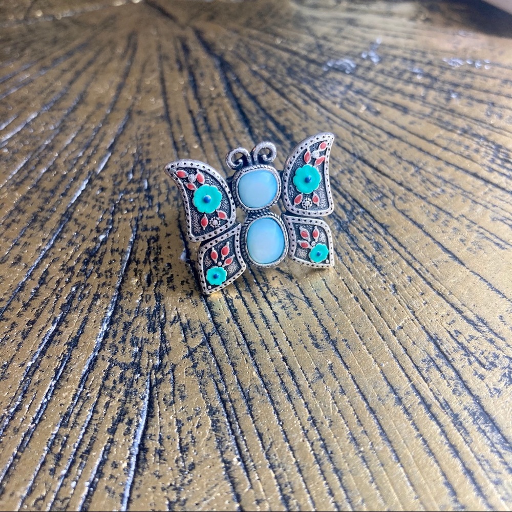 🦋 Lucky Brand Ring